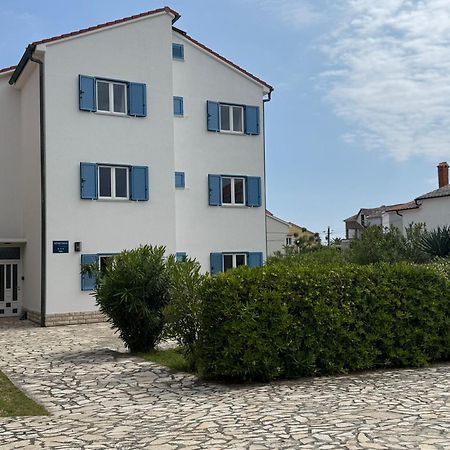Apartman Theresa Barbat na Rabu Exterior photo
