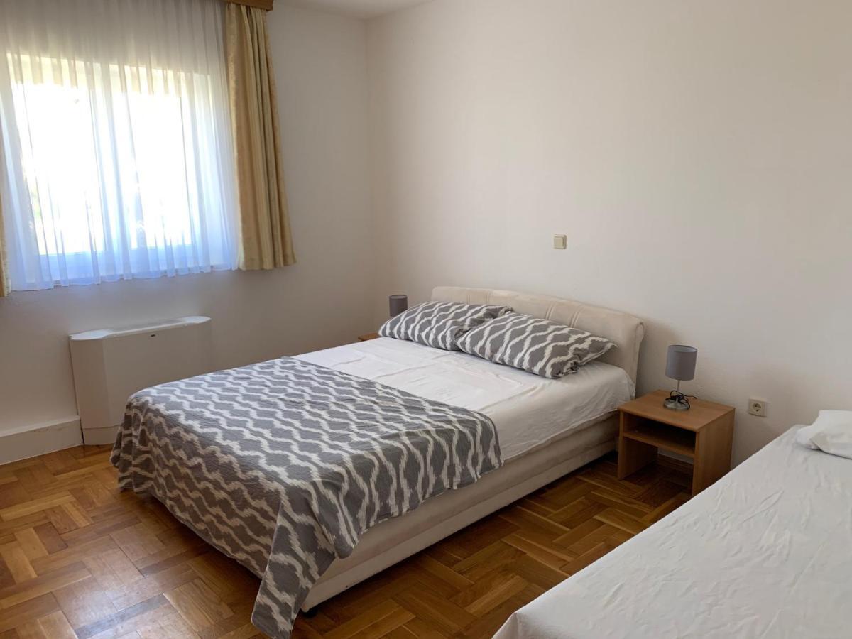 Apartman Theresa Barbat na Rabu Exterior photo