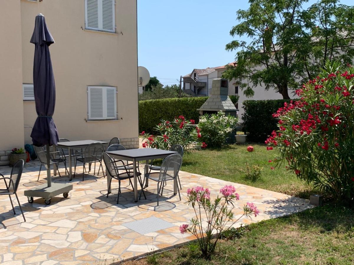 Apartman Theresa Barbat na Rabu Exterior photo