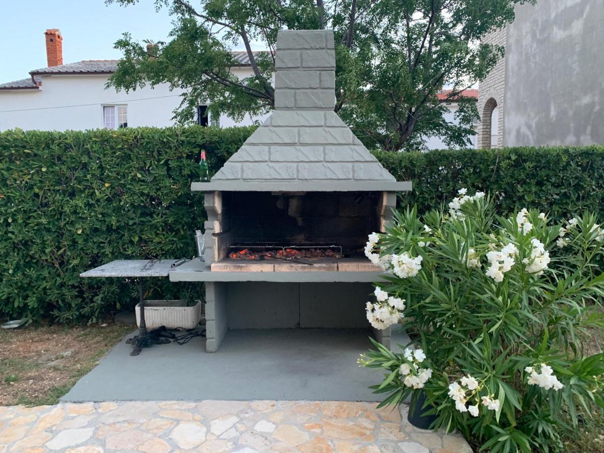 Apartman Theresa Barbat na Rabu Exterior photo