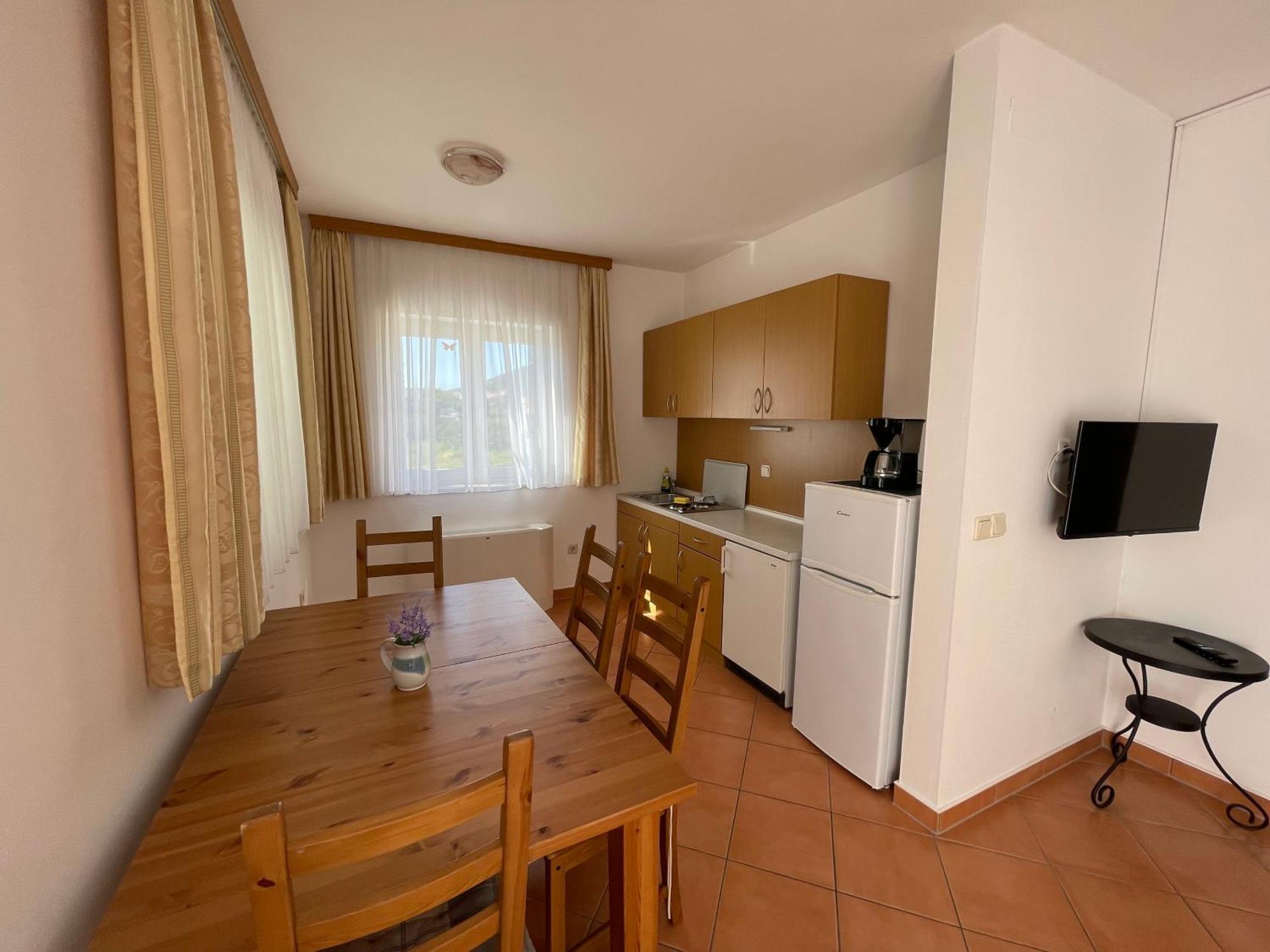 Apartman Theresa Barbat na Rabu Exterior photo